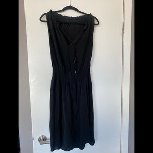 THEORY DRESS. SIZE 2. FITS S/M. LIGHTLY WORN, BOUGHT AT HOLTS